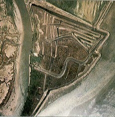 Veduta aerea dell'isola La Cura