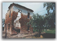 Il fabbricato più grande - 1998