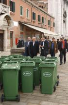 Clicca per visualizzare l'immagine 9.jpg ad alta risoluzione
