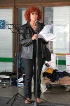 Clicca per visualizzare l'immagine Maria Rosa Cutrufelli 2 - Stazione FS.jpg ad alta risoluzione