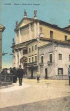 Clicca per visualizzare l'immagine colore005.jpg ad alta risoluzione