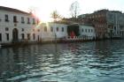 Clicca per visualizzare l'immagine GUGGENHE.JPG ad alta risoluzione